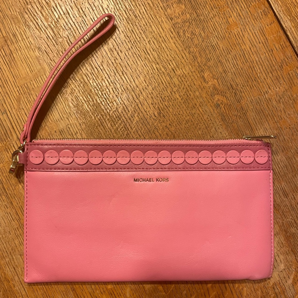 Barbie pink Michael Kors Wristlet/Clutch